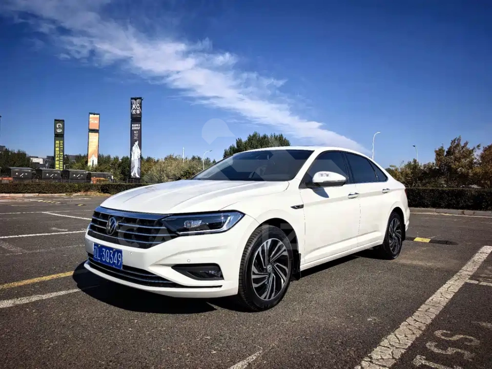 Volkswagen Sagitar