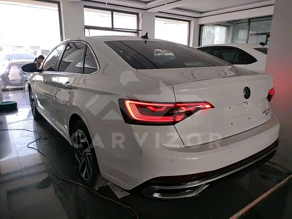 Volkswagen Sagitar