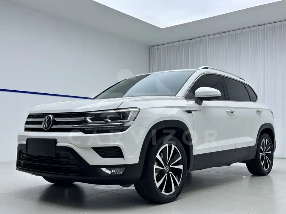 Volkswagen Tharu