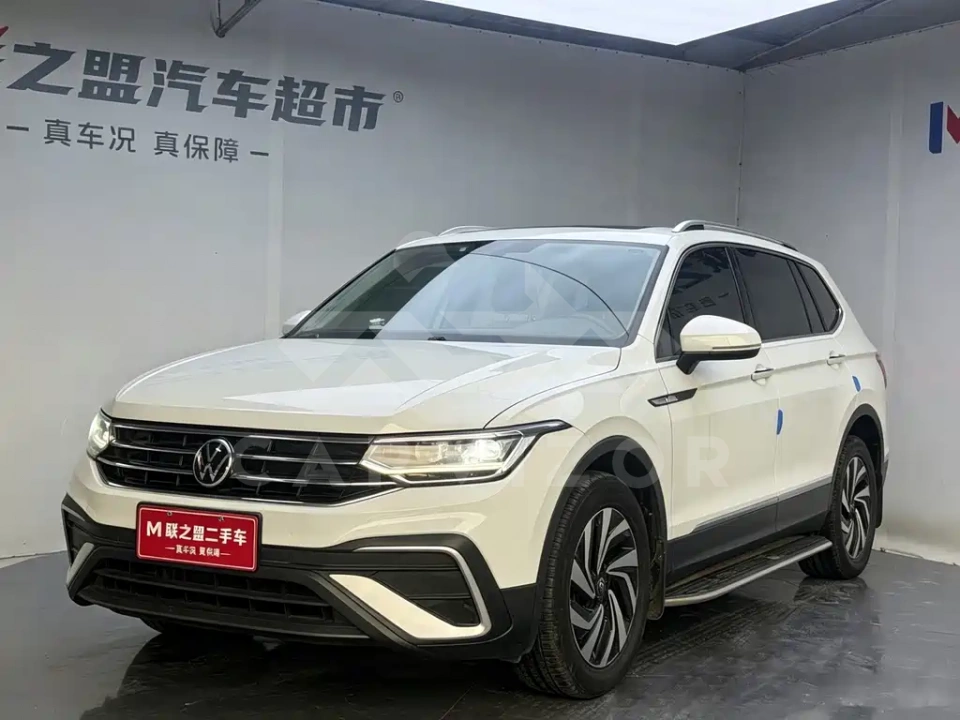 Volkswagen Tiguan L