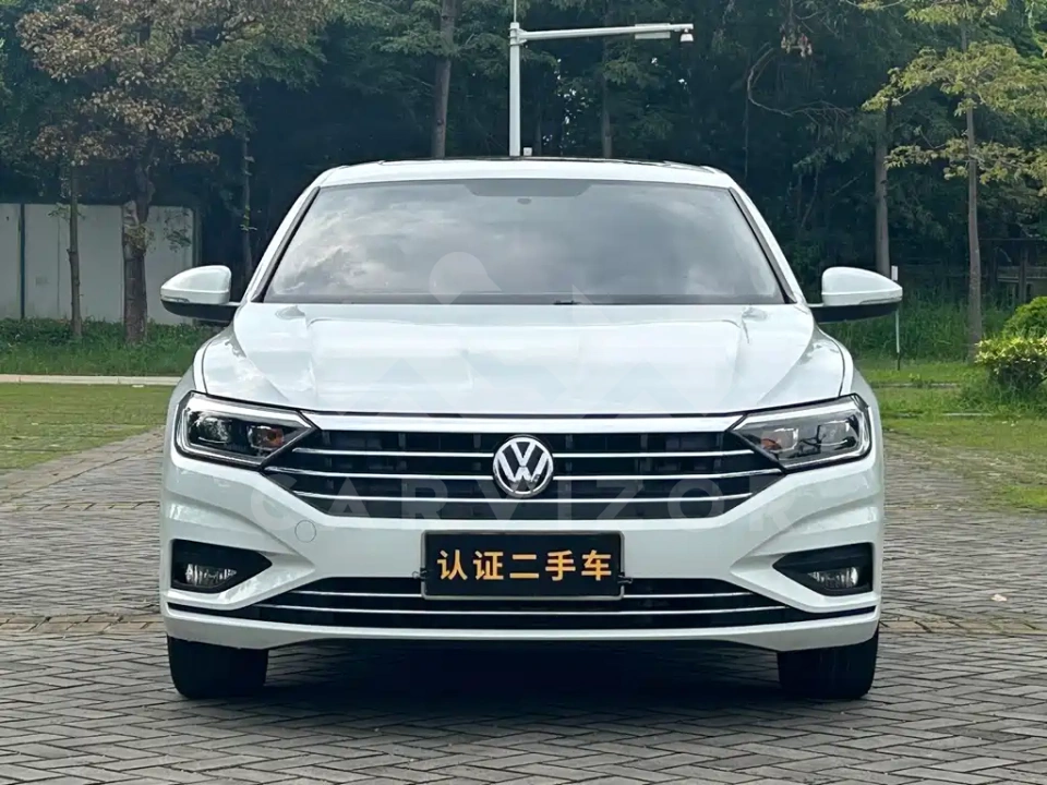 Volkswagen Sagitar