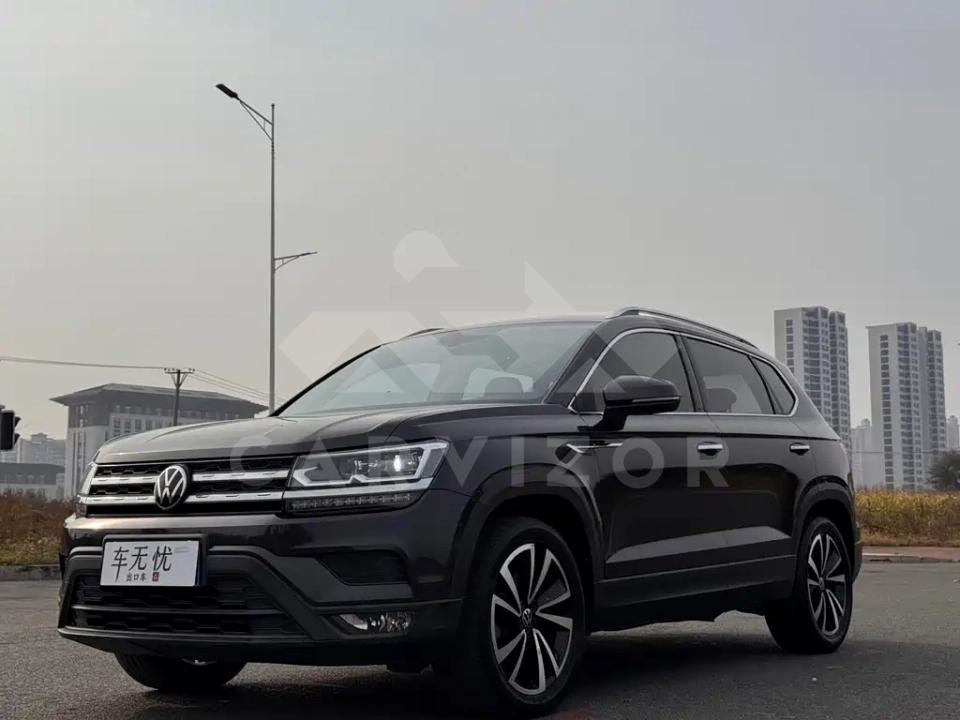 Volkswagen Tharu