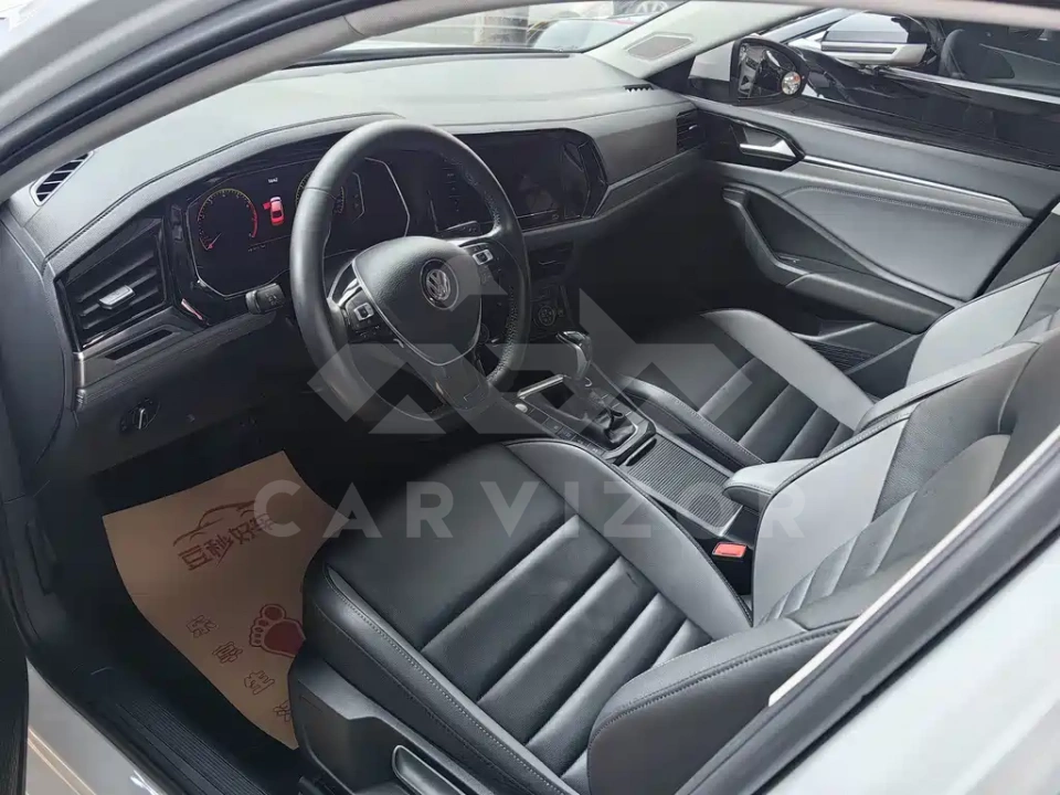 Volkswagen Sagitar