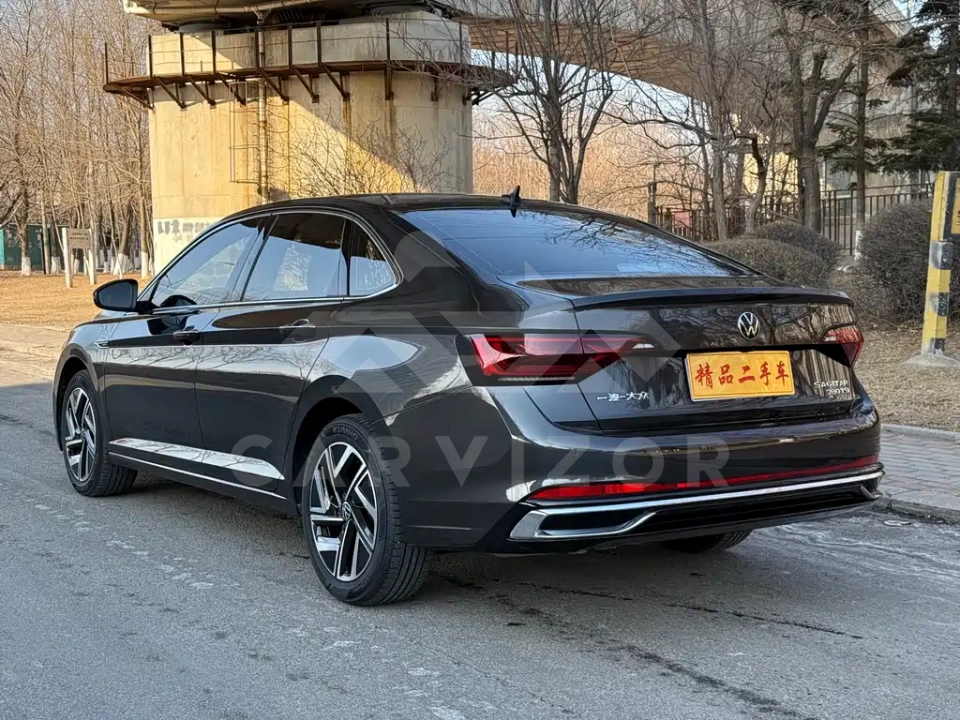 Volkswagen Sagitar