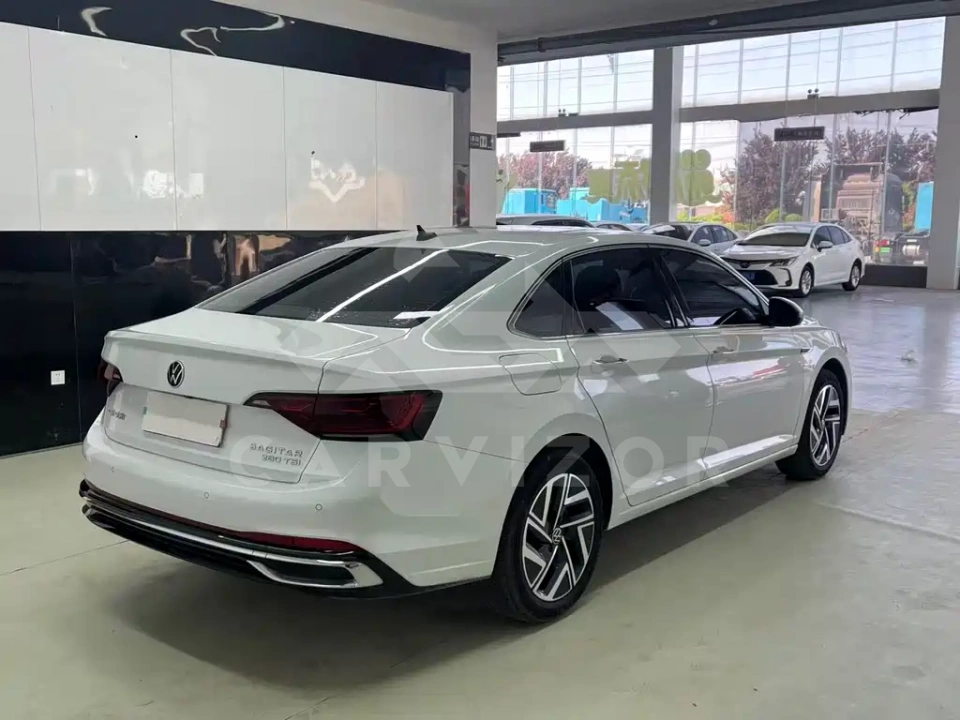Volkswagen Sagitar