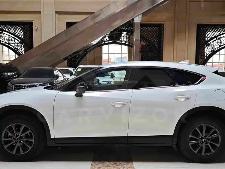 Mazda CX-4