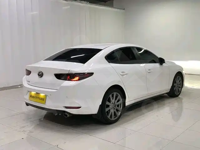 Mazda 3 Axela