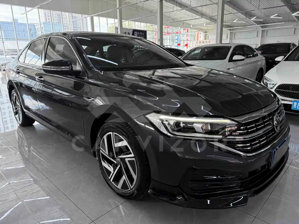 Volkswagen Sagitar