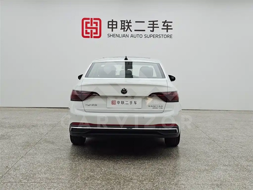 Volkswagen Sagitar