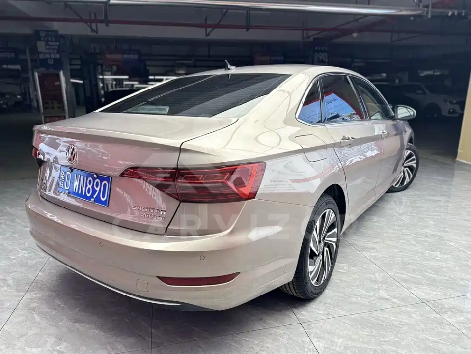 Volkswagen Sagitar