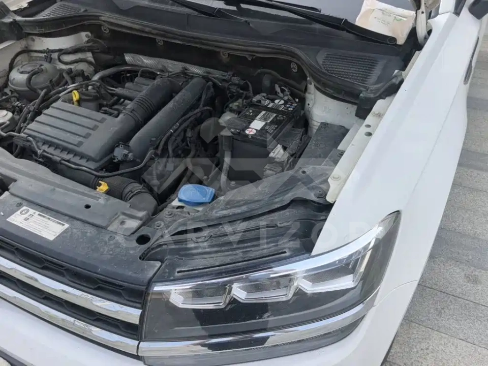 Volkswagen Tharu