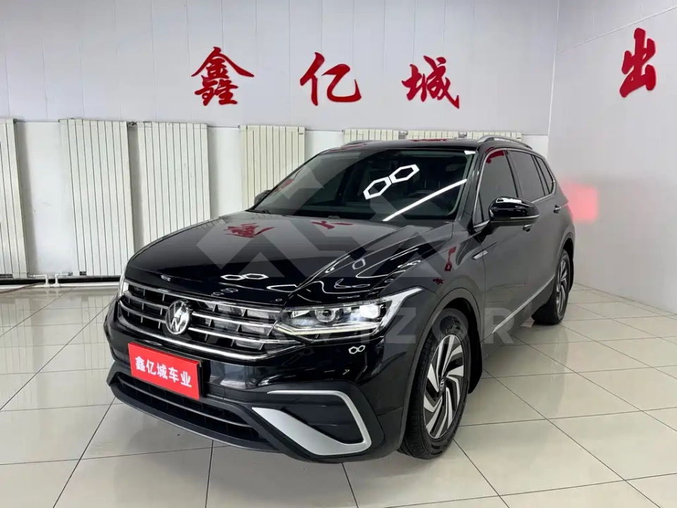 Volkswagen Tiguan L