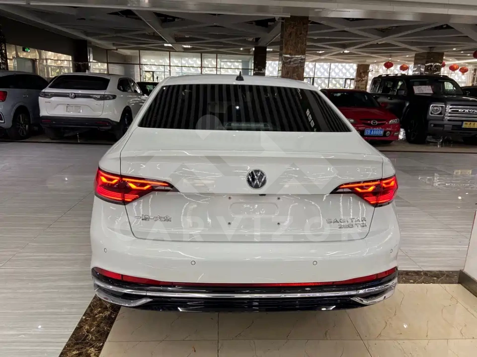 Volkswagen Sagitar
