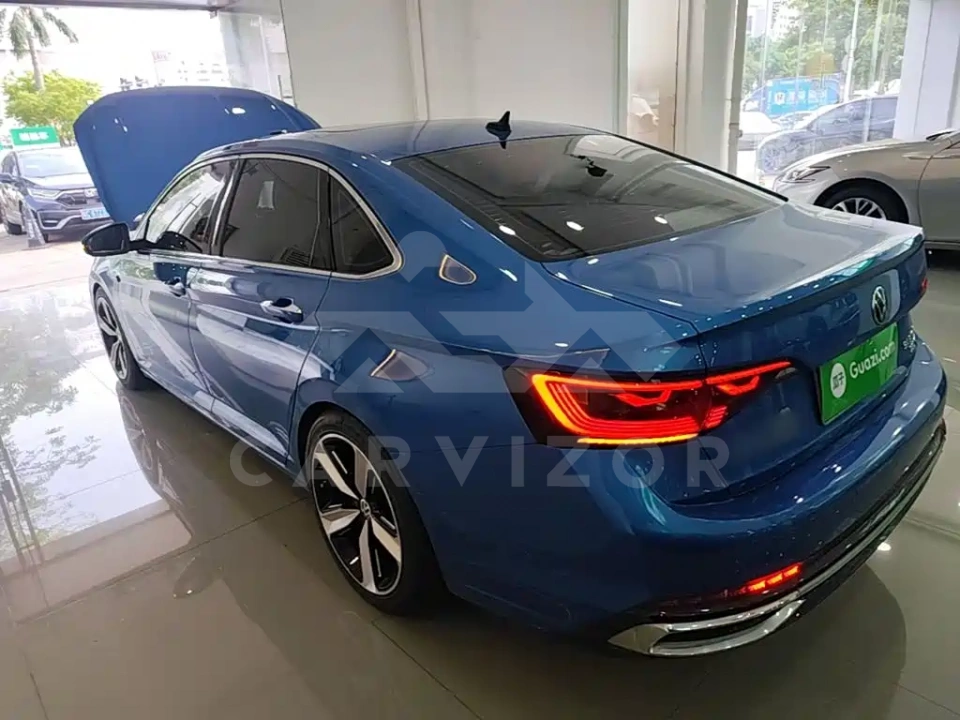 Volkswagen Sagitar