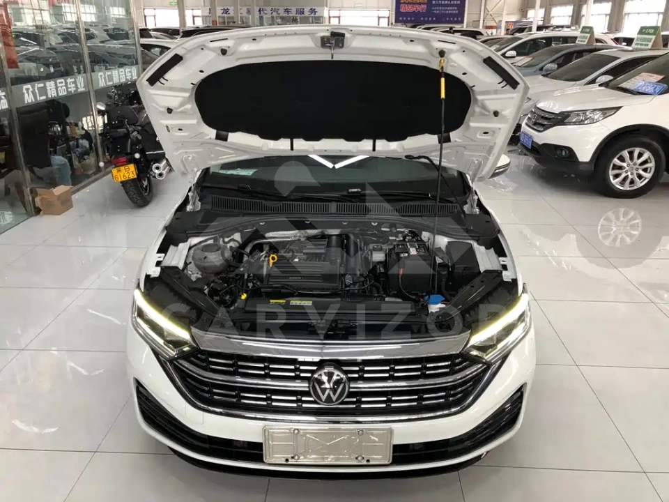 Volkswagen Sagitar