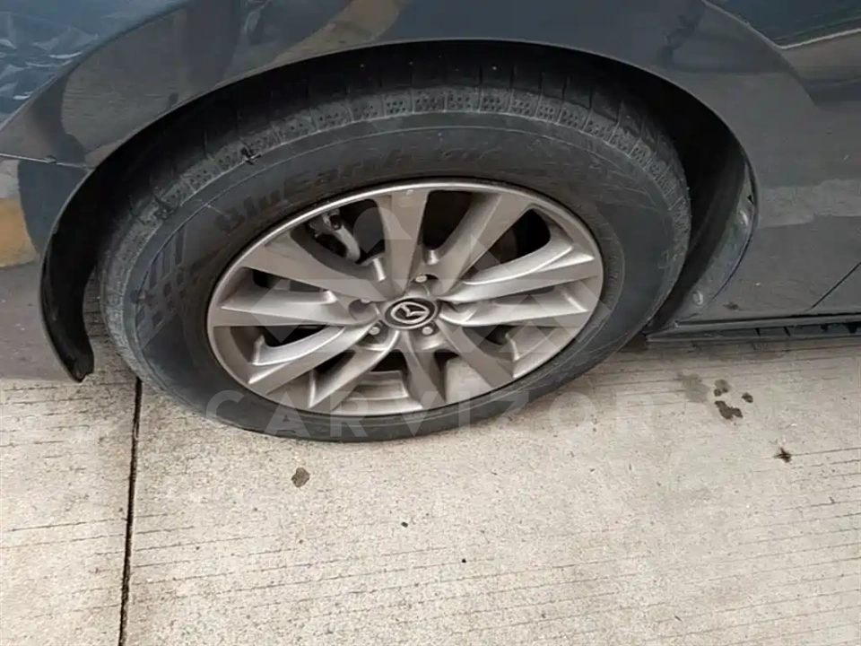 Mazda 3 Axela