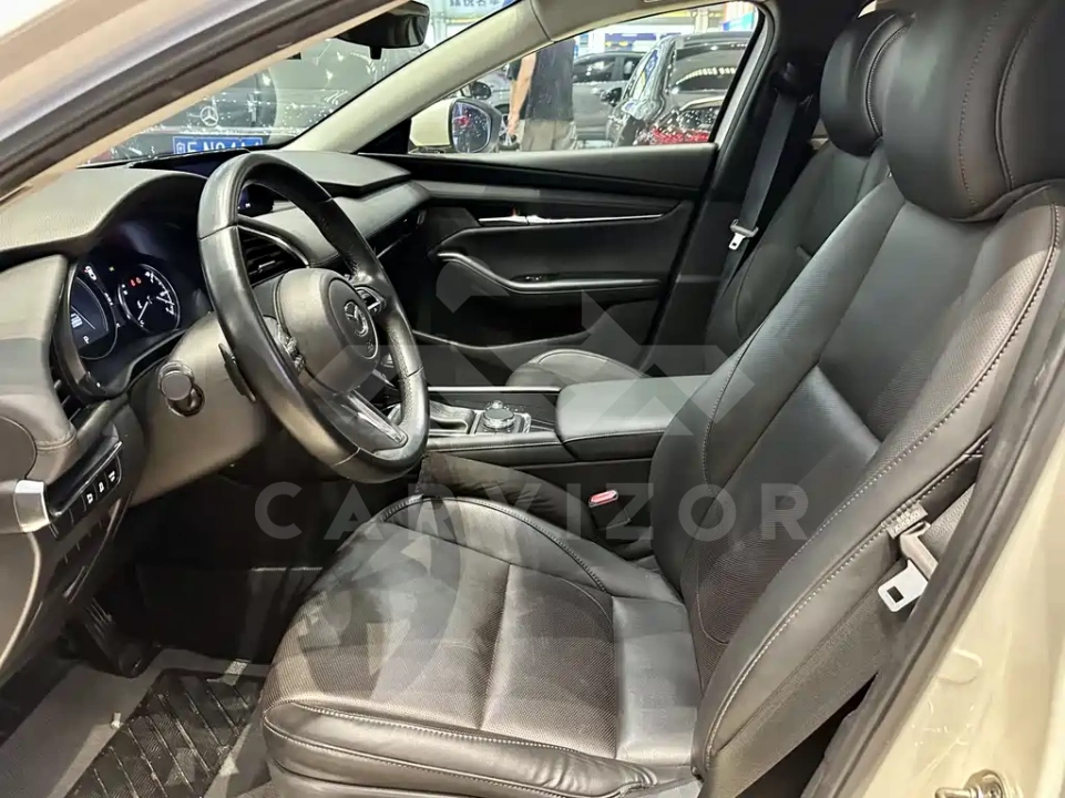 Mazda 3 Axela