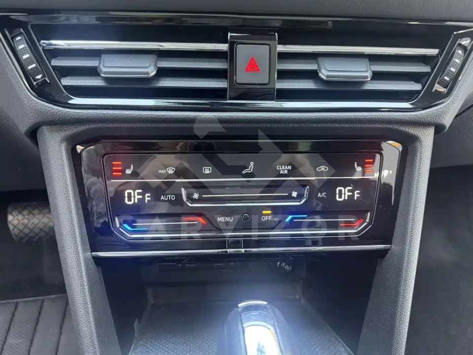 Volkswagen Tharu