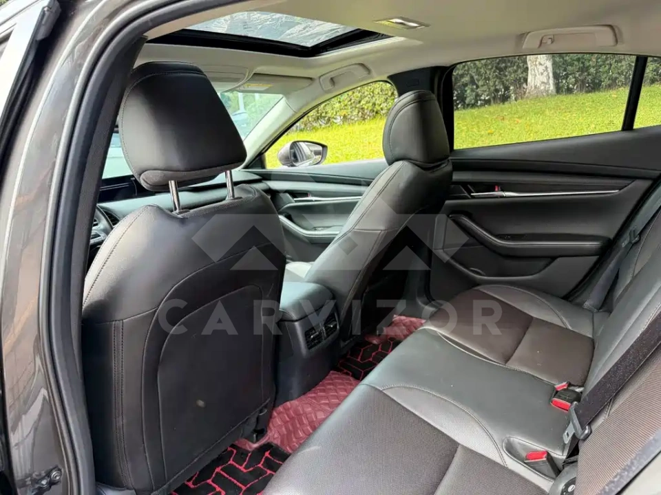 Mazda 3 Axela