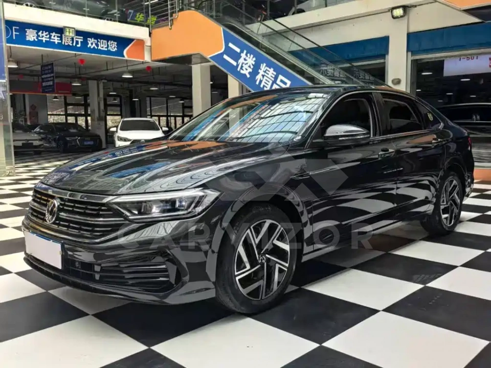 Volkswagen Sagitar