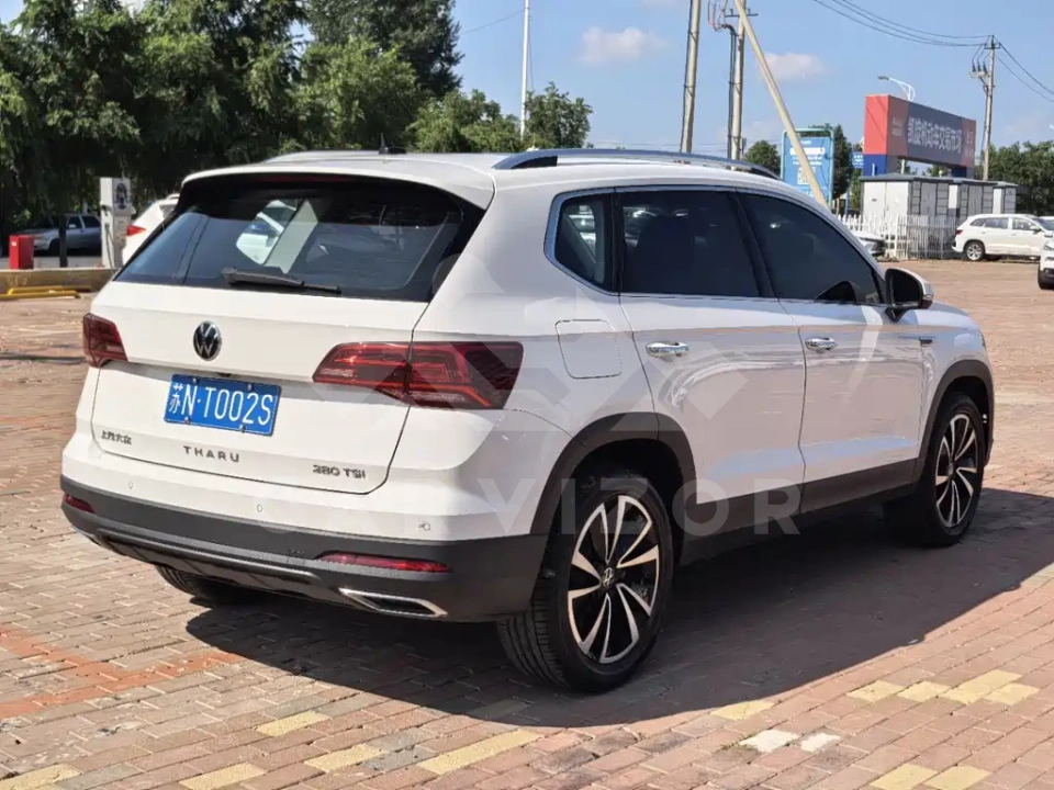 Volkswagen Tharu