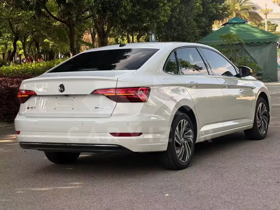 Volkswagen Sagitar