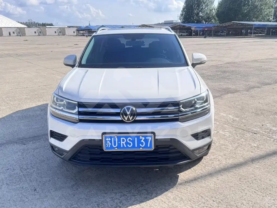 Volkswagen Tharu