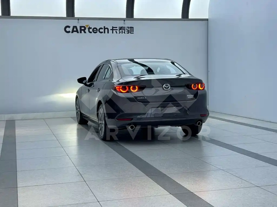 Mazda 3 Axela