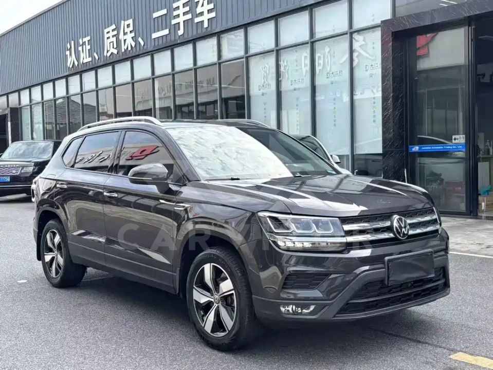 Volkswagen Tharu