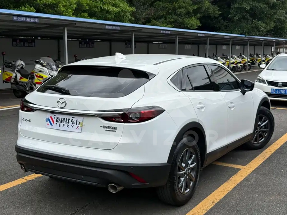 Mazda CX-4