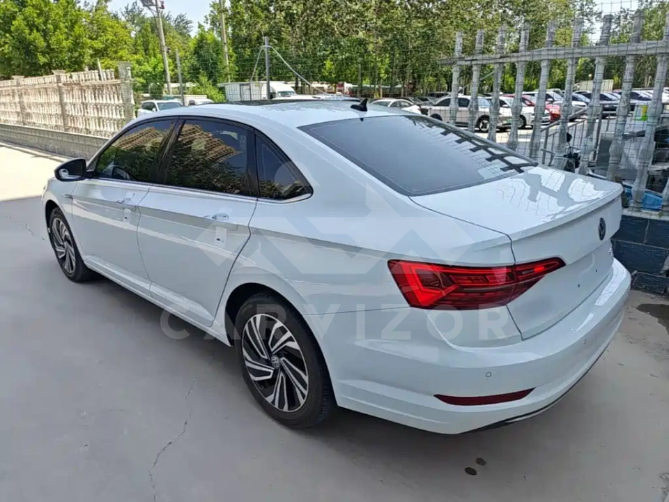 Volkswagen Sagitar