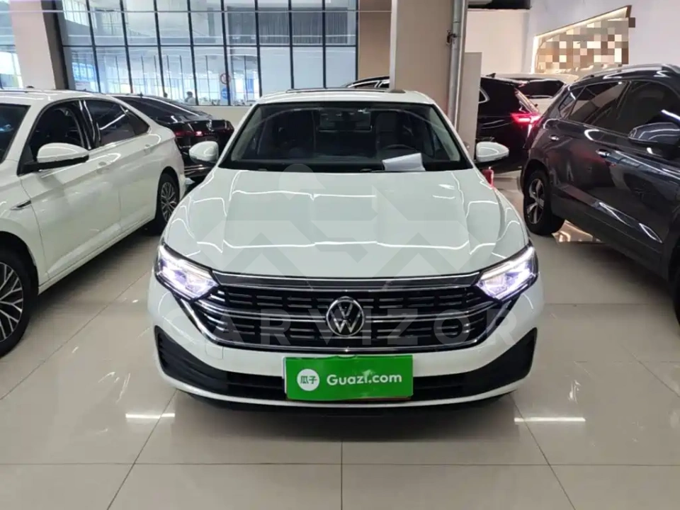 Volkswagen Sagitar