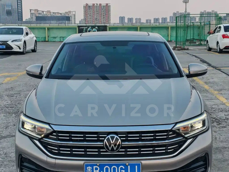 Volkswagen Sagitar