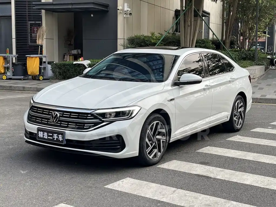 Volkswagen Sagitar