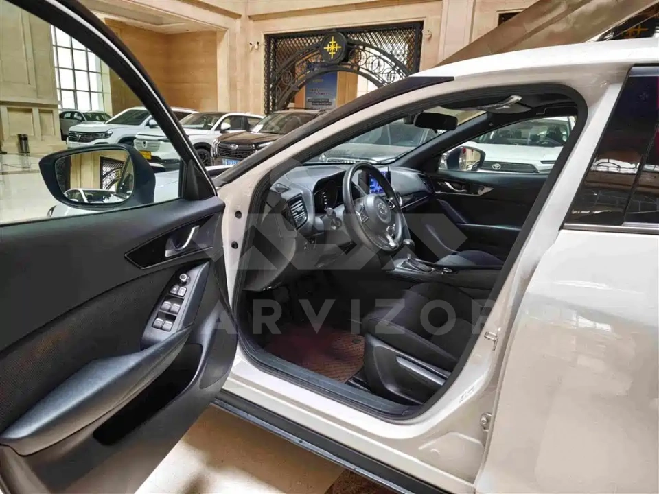 Mazda CX-4