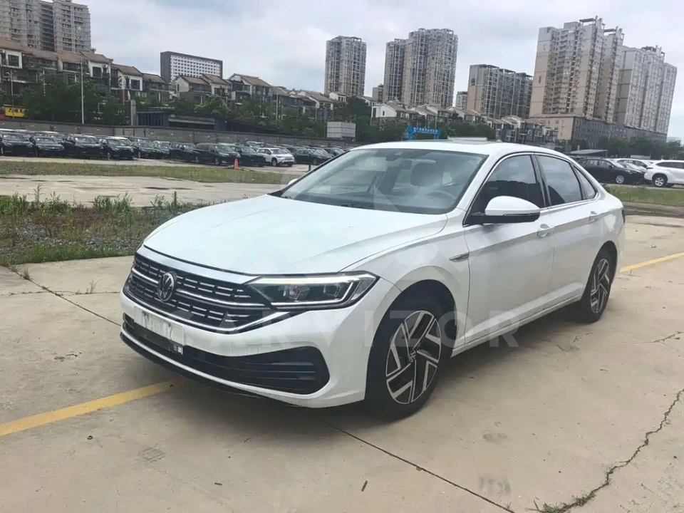Volkswagen Sagitar