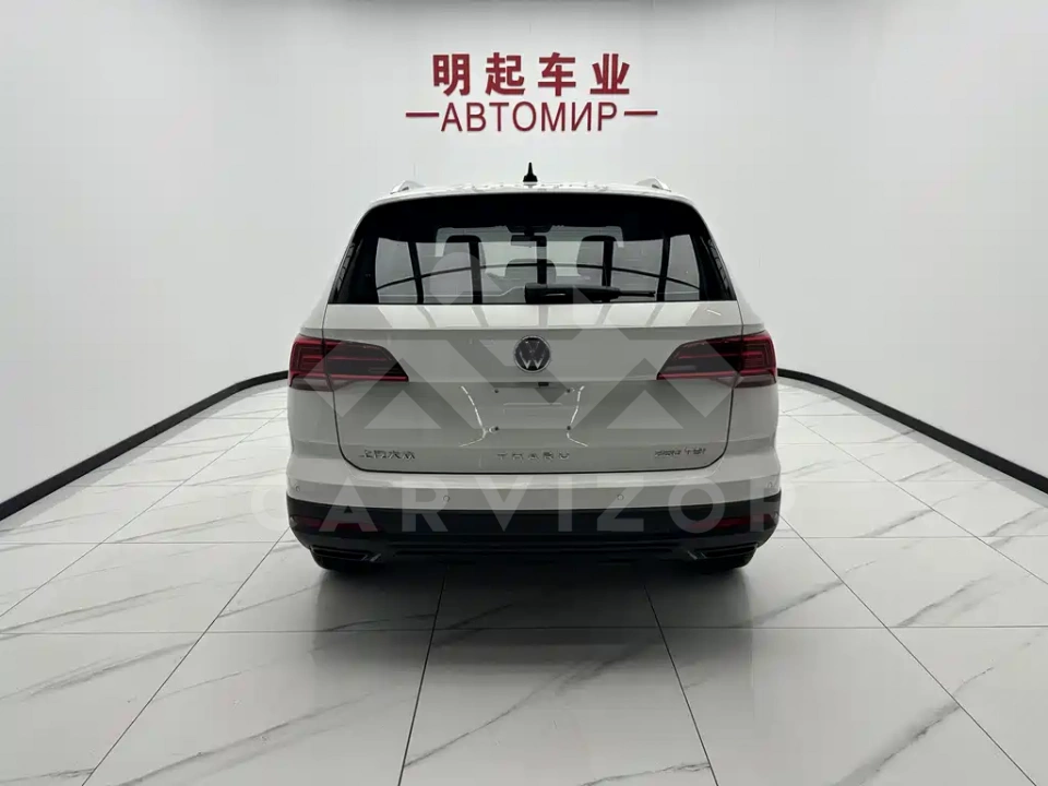 Volkswagen Tharu