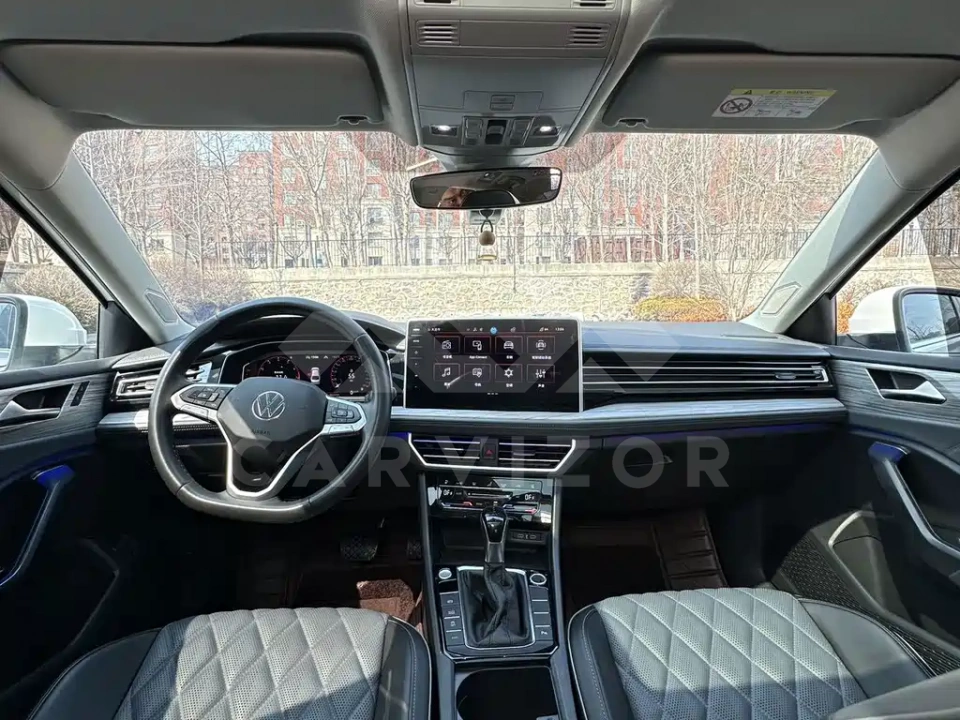 Volkswagen Sagitar
