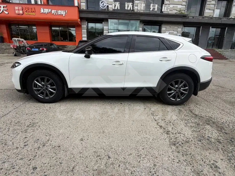 Mazda CX-4