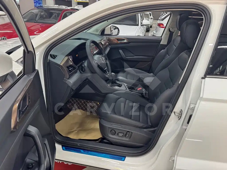 Volkswagen Tharu