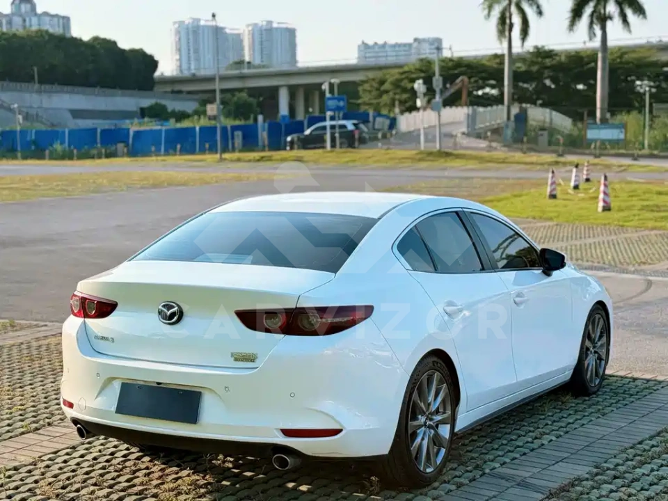 Mazda 3 Axela