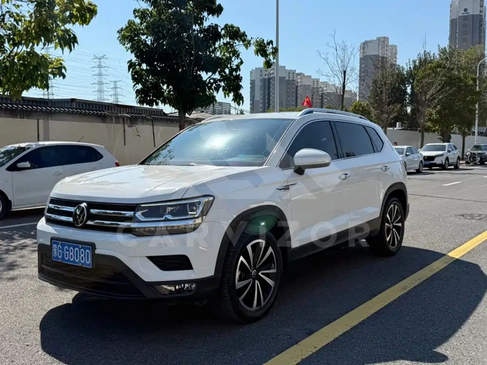 Volkswagen Tharu