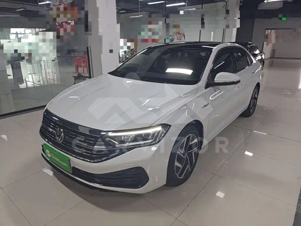 Volkswagen Sagitar