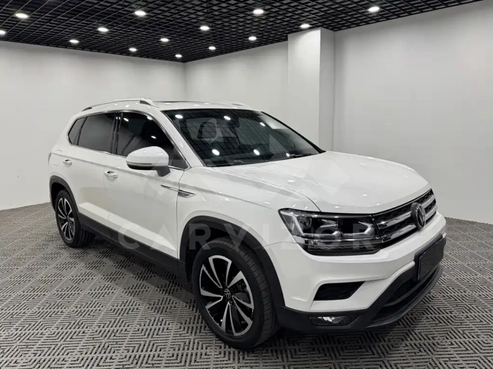 Volkswagen Tharu