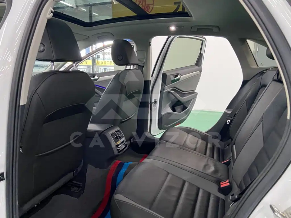 Volkswagen Sagitar