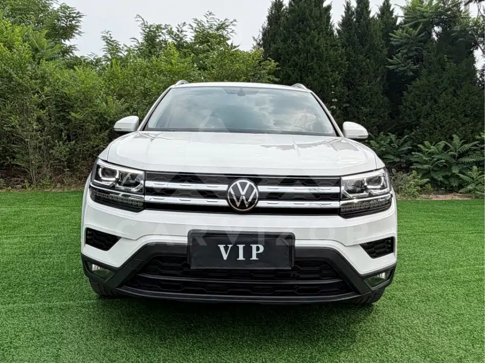 Volkswagen Tharu