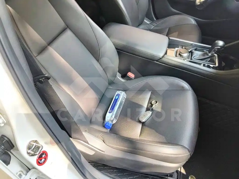Mazda 3 Axela