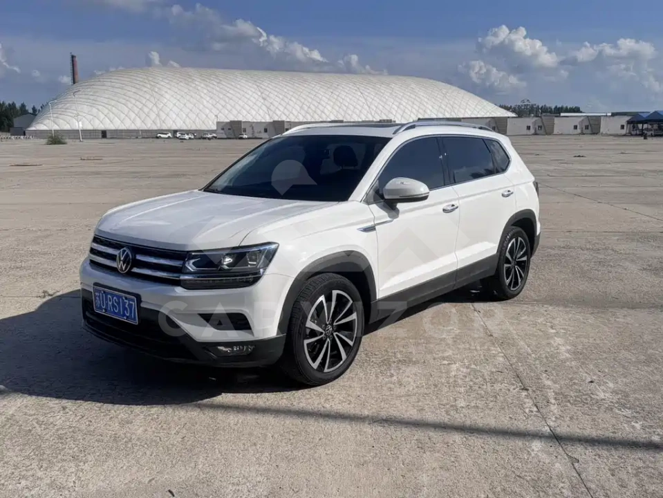 Volkswagen Tharu