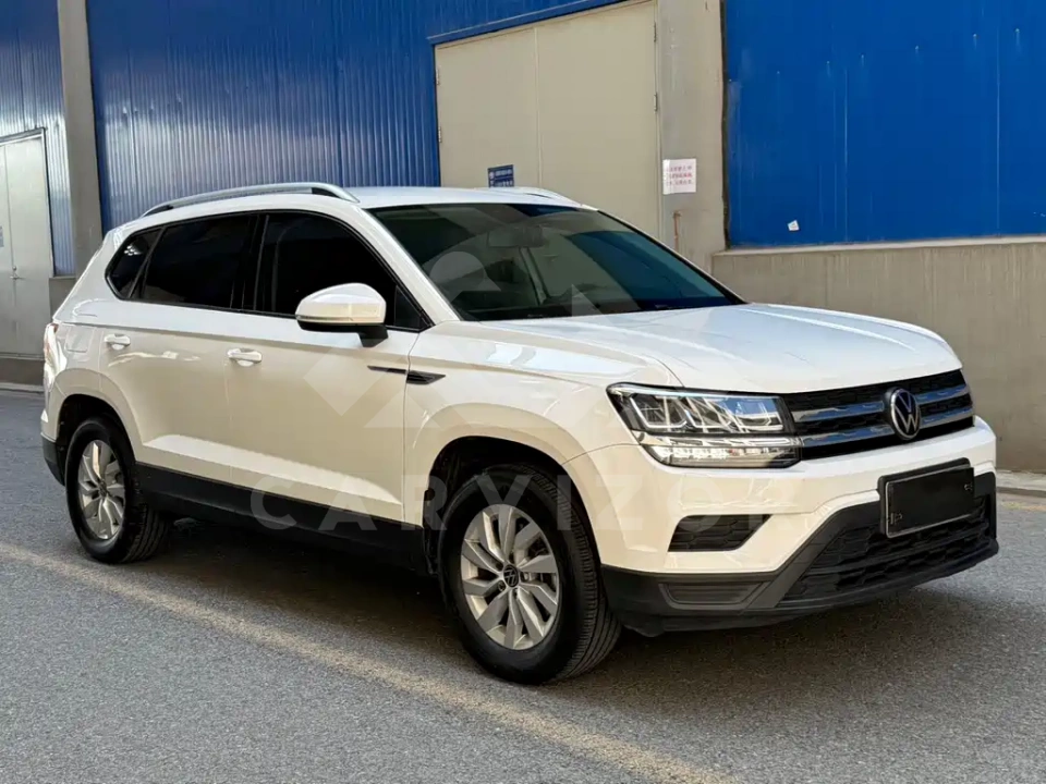 Volkswagen Tharu