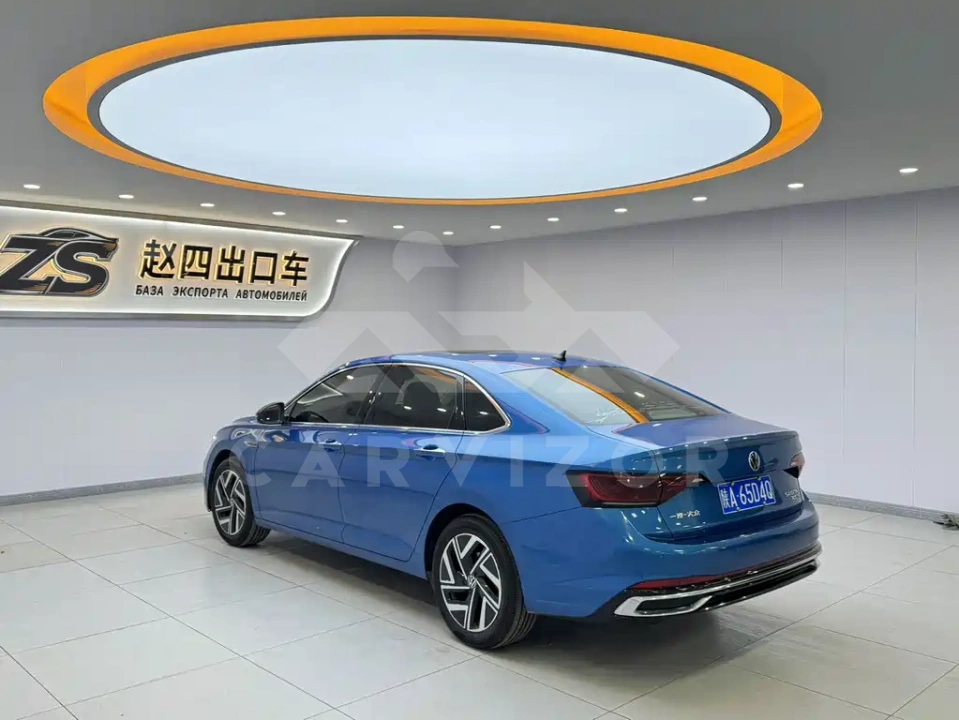 Volkswagen Sagitar